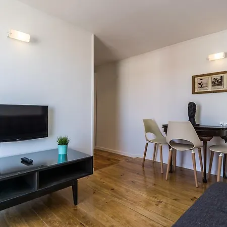 Shortstayflat - Chiado With Viewpoint 리스본